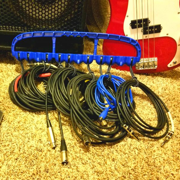 The Cable Wrangler – Versatile Cable Management Tool – Blue
